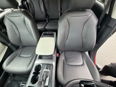 2024 Kia Carnival MPV LX Seat Package