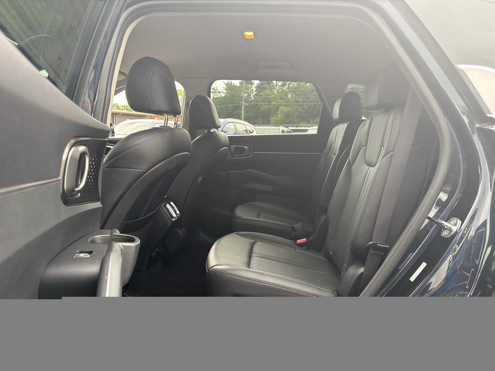 2022 Kia Sorento Hybrid S