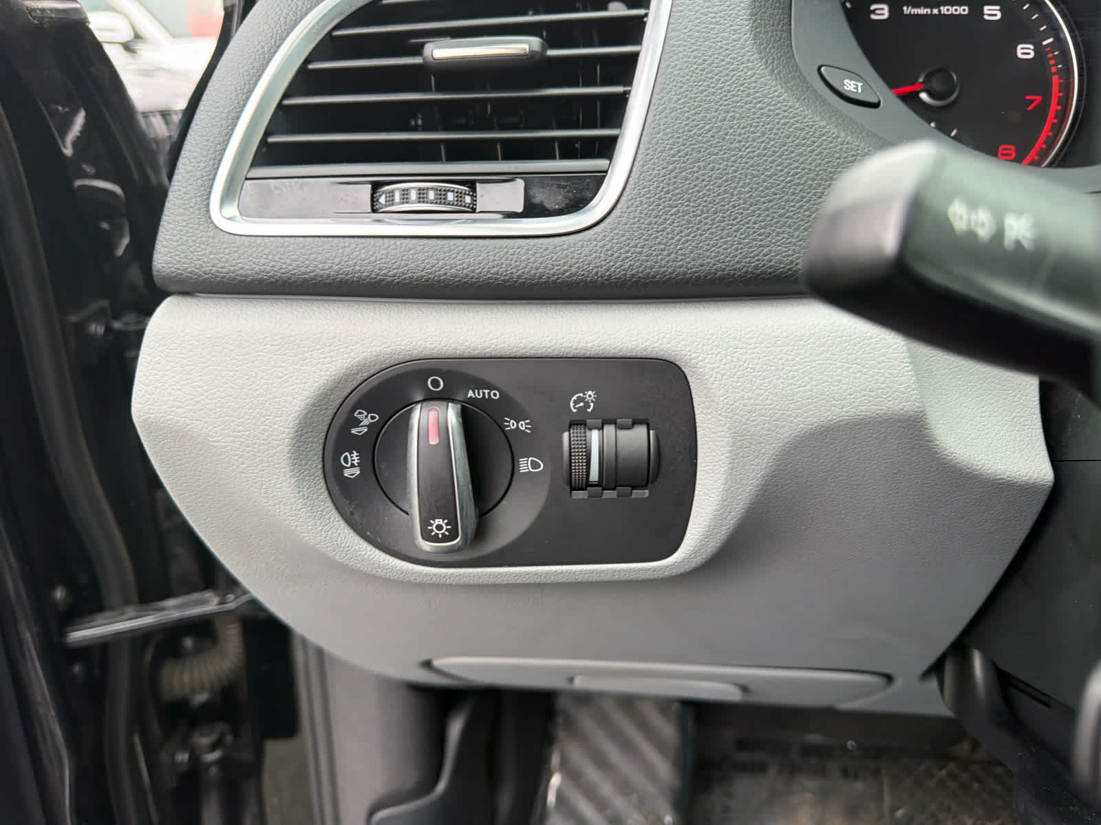 2016 Audi Q3 2.0T Premium Plus